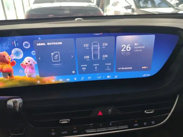 Buick LaCrosse — Фото автомобиля 12