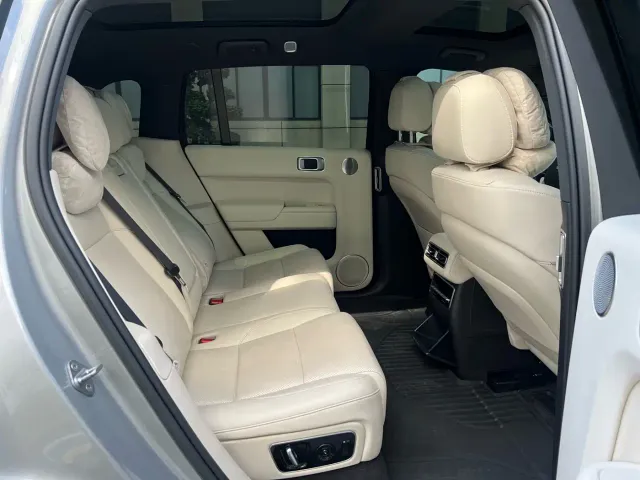 Li Auto L7 — Фото автомобиля 16