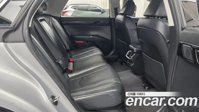 Hyundai Grandeur Grandeur (GN7) 3.5 LPG 2WD (Такси) — Фото автомобиля 12