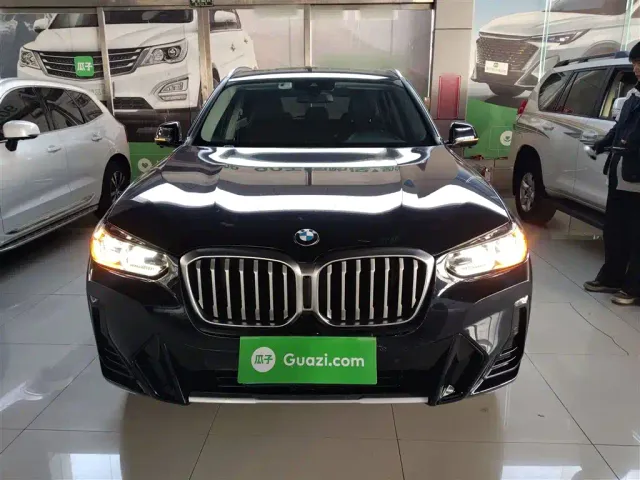 BMW X3 — Фото автомобиля 2
