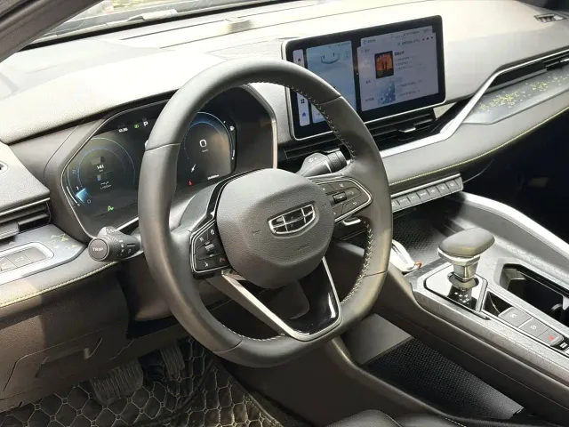 Geely Xingrui — Фото автомобиля 6
