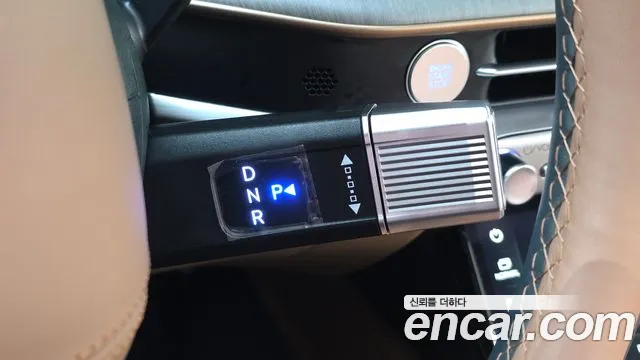 Hyundai Grandeur GN7 — Фото автомобиля 9