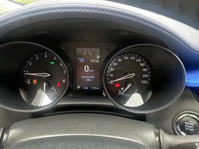 Toyota C-HR — Фото автомобиля 10