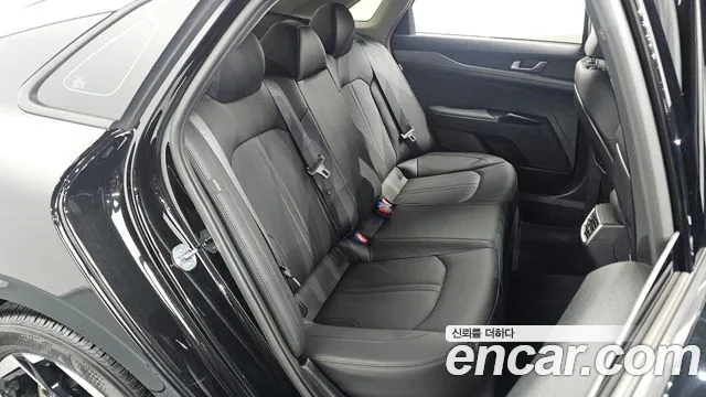 Kia K5 Generation 3 — Фото автомобиля 17