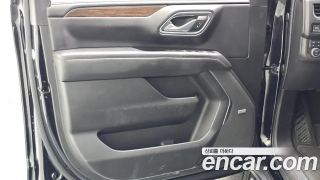 ChevroletGMDaewoo Tahoe Tahoe 6.2 High Country 4WD — Фото автомобиля 24