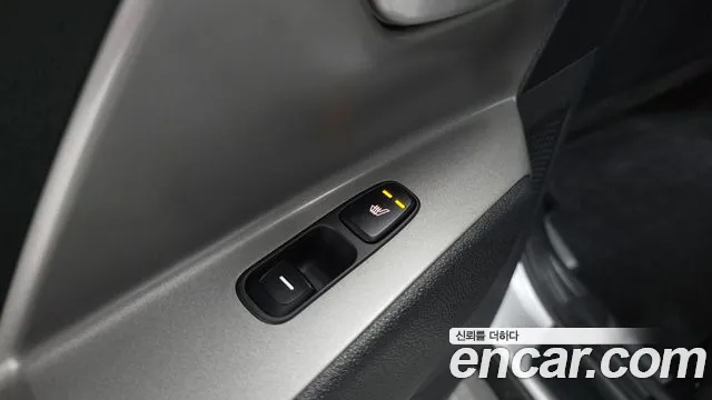 Kia Niro — Фото автомобиля 15