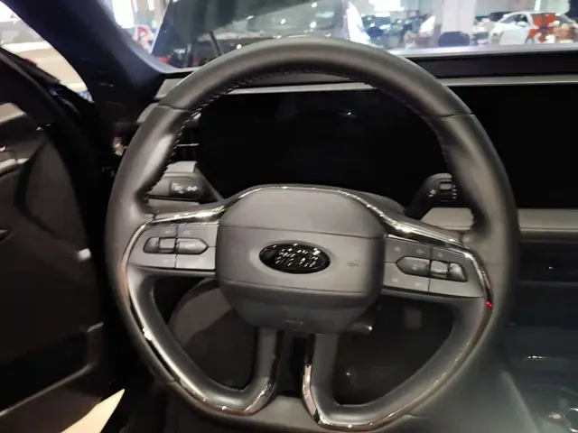 Ford Mondeo — Фото автомобиля 10