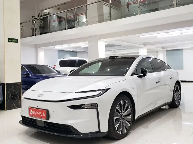 Фотография автомобиля — Toyota BoZhi 7