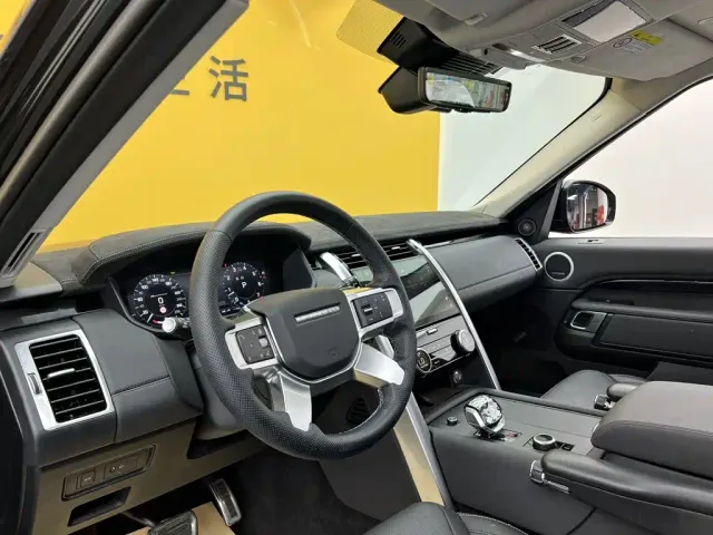 Land Rover Discovery — Фото автомобиля 22