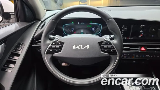 Kia Niro The All New — Фото автомобиля 19