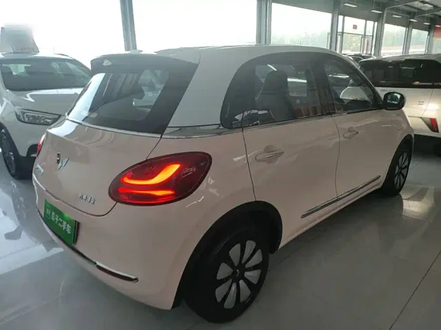 Wuling Bingo — Фото автомобиля 6