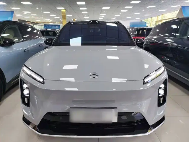 Nio ES6 — Фото автомобиля 2
