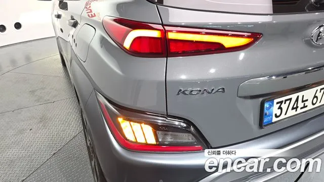 Hyundai Kona — Фото автомобиля 8