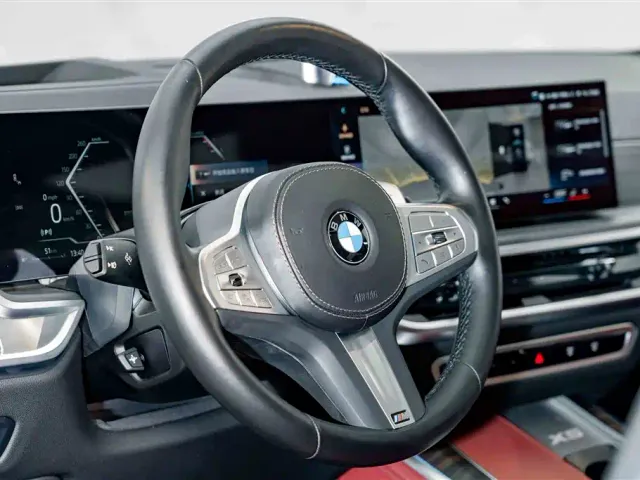 BMW X5 — Фото автомобиля 10