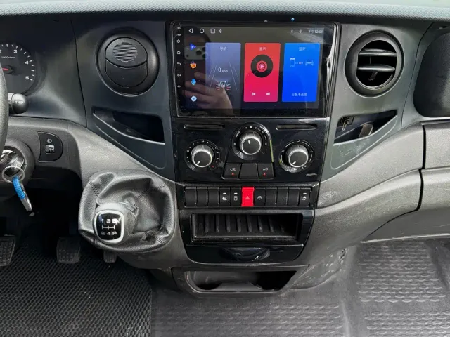 Iveco Daily — Фото автомобиля 13
