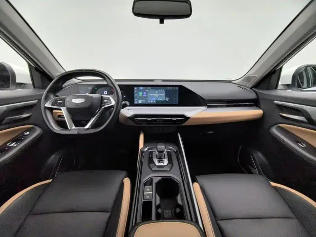 Geely Haoyue PRO — Фото автомобиля 5