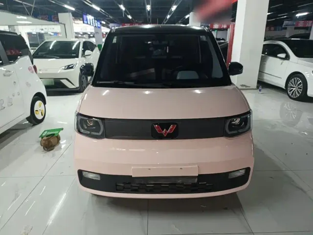 Wuling Hongguang Mini EV — Фото автомобиля 2