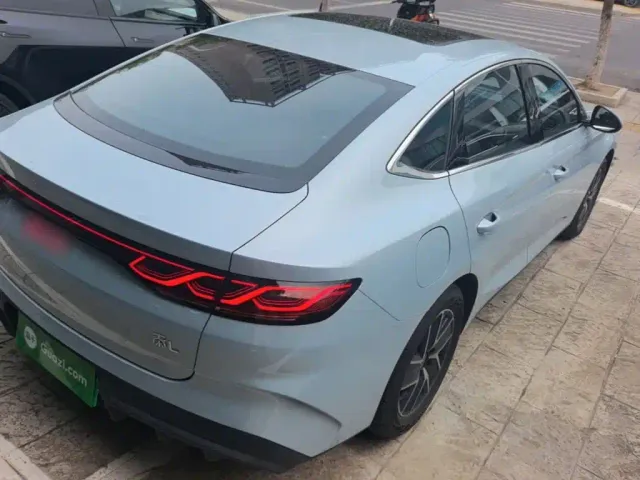 BYD Qin L — Фото автомобиля 6