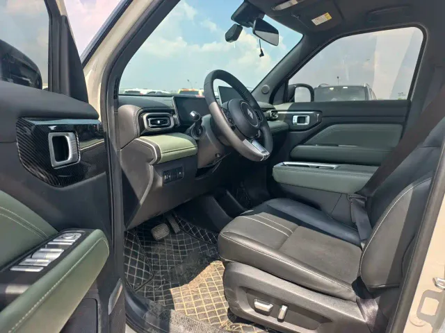 Baojun Yep Plus — Фото автомобиля 8