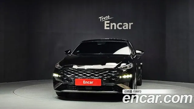 Kia K8 Signature — Фото автомобиля 3