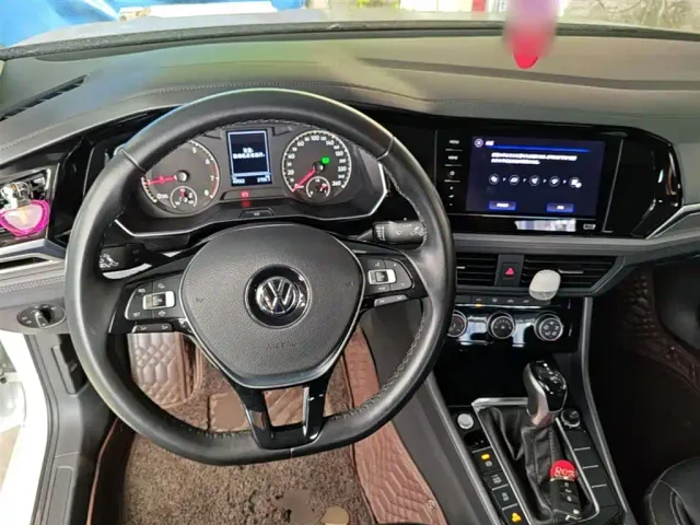 Volkswagen Sagitar — Фото автомобиля 9