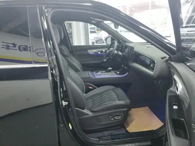 GAC Trumpchi GS8 — Фото автомобиля 8