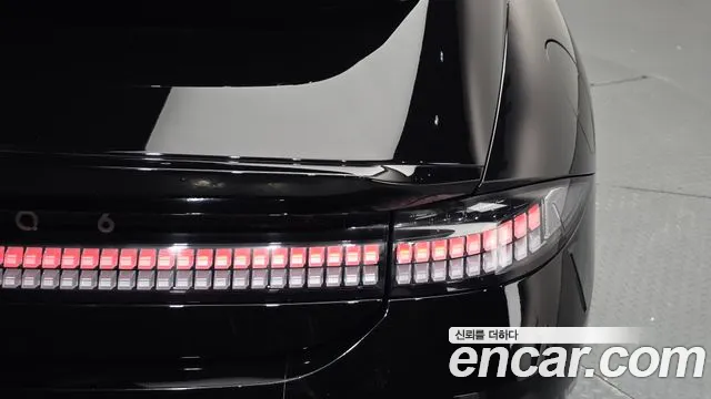 Hyundai Ioniq6 — Фото автомобиля 22