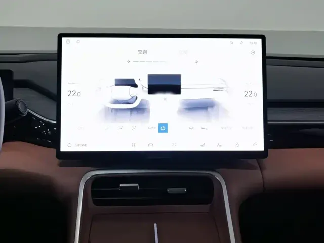 Geely Galaxy L6 — Фото автомобиля 12