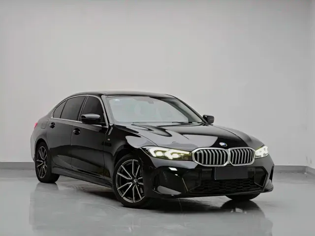 BMW 3 Series — Фото автомобиля 3
