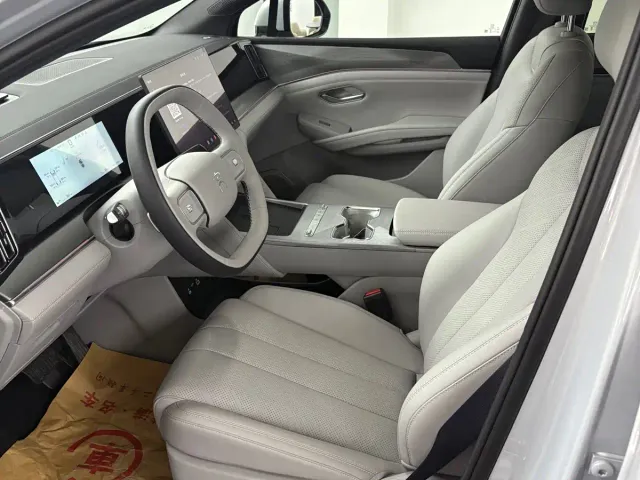 BYD Song Ultra — Фото автомобиля 7