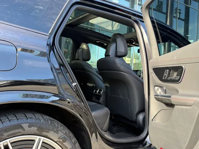 Mercedes-Benz GLC-Class AMG — Фото автомобиля 12