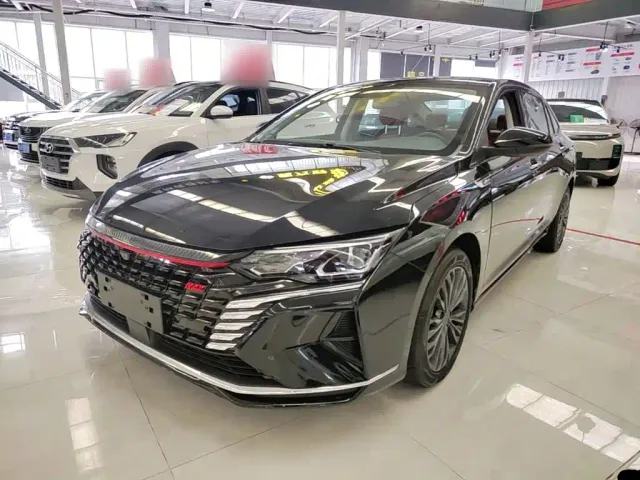 Фотография автомобиля — Dongfeng Yixuan MAX