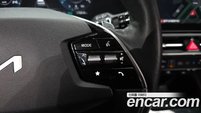 Kia Niro New — Фото автомобиля 29