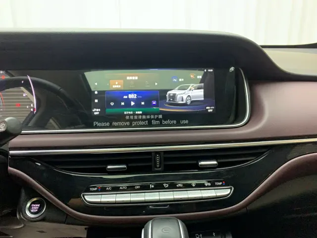 GAC Trumpchi M6 — Фото автомобиля 16