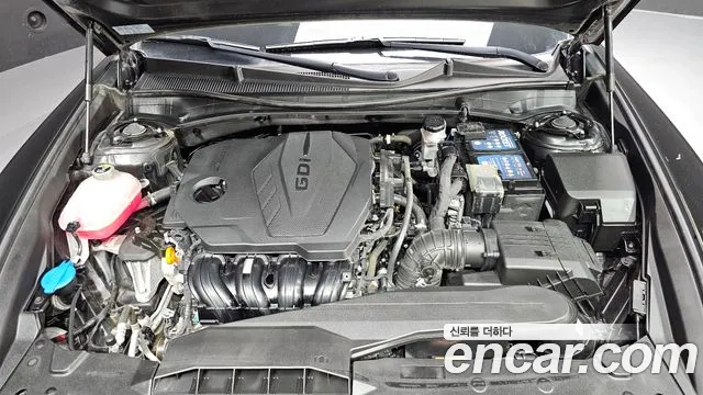 Hyundai Grandeur GN7 — Фото автомобиля 9