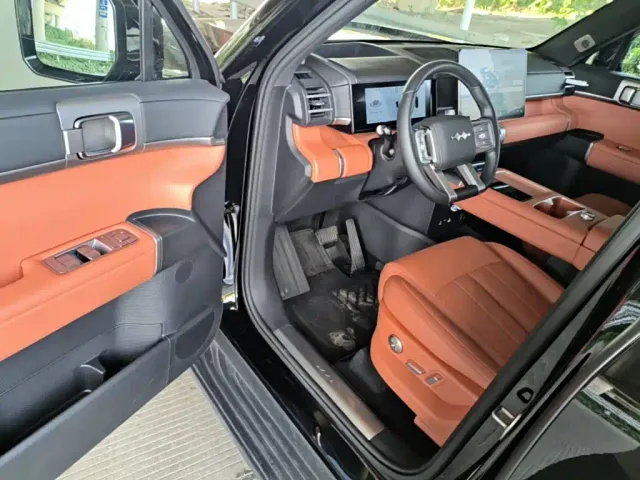 BYD FangChengBao Titanium 7 — Фото автомобиля 15