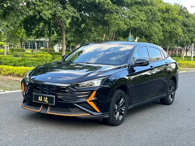 Фотография автомобиля — Dongfeng Yixuan