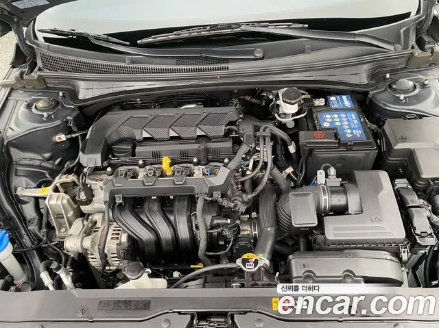 Hyundai Avante CN7 — Фото автомобиля 19