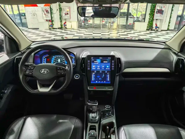 Hyundai ix35 — Фото автомобиля 16