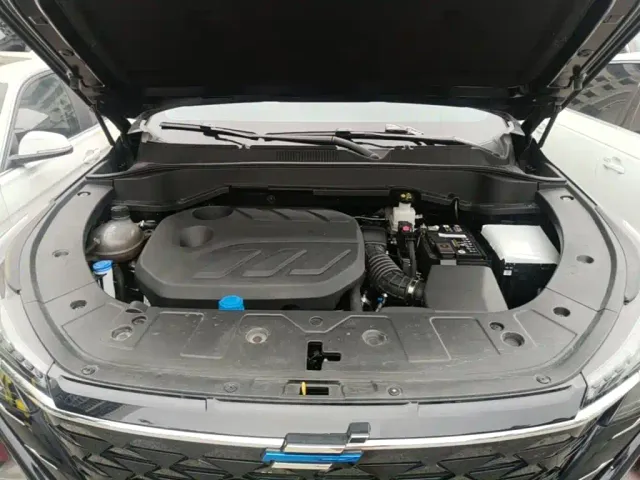 Changan Z6 — Фото автомобиля 19