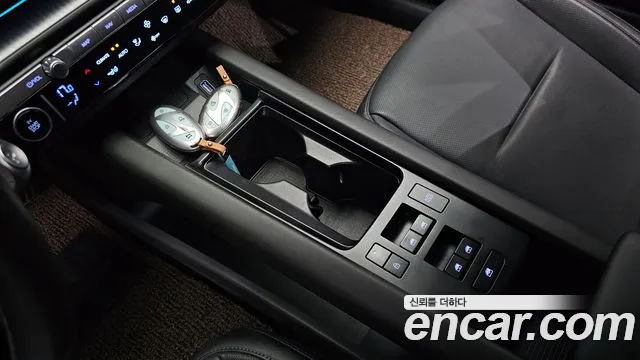 Hyundai Ioniq 6 — Фото автомобиля 23