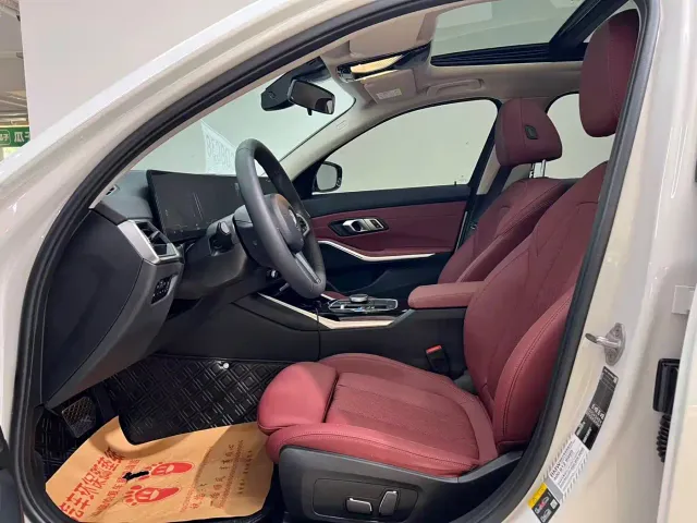 BMW i3 — Фото автомобиля 3