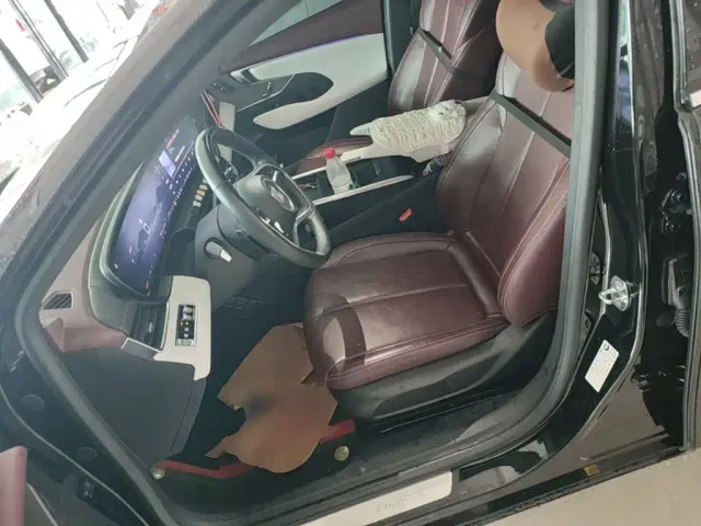 Buick LaCrosse 2023 28T Premium Edition — Фото автомобиля 14