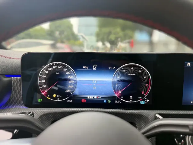 Mercedes-Benz A-Class — Фото автомобиля 9