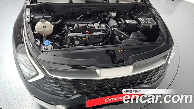 Kia Sportage Sportage 5-е поколение Бензин 1.6 турбо 2WD — Фото автомобиля 6