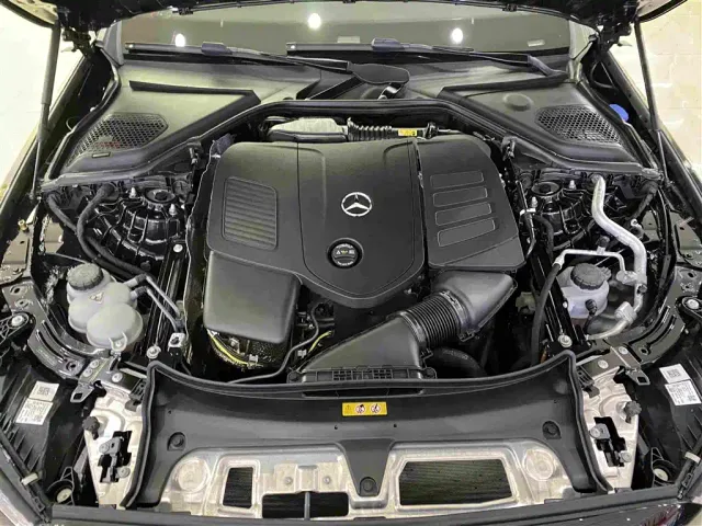 Mercedes-Benz E-Class — Фото автомобиля 13