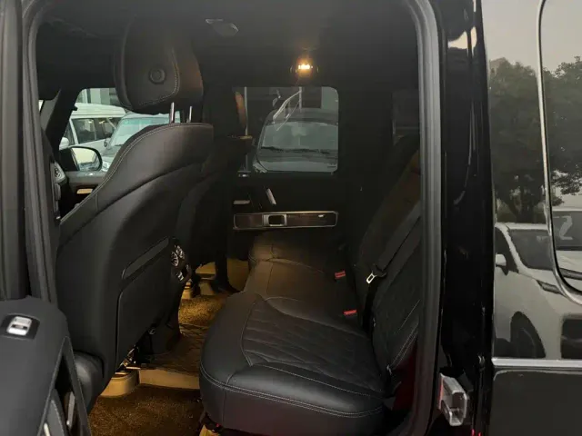 Mercedes-Benz G-Class — Фото автомобиля 9