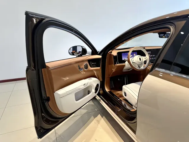 Maextro S800 — Фото автомобиля 13