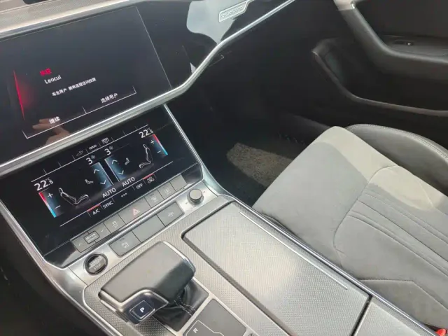 Audi Audi A6L New Energy 2022 55 TFSI e quattro — Фото автомобиля 7