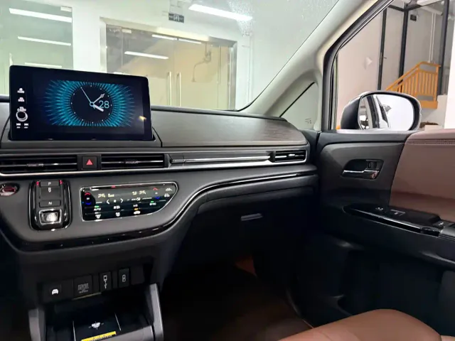 Honda Odyssey — Фото автомобиля 17